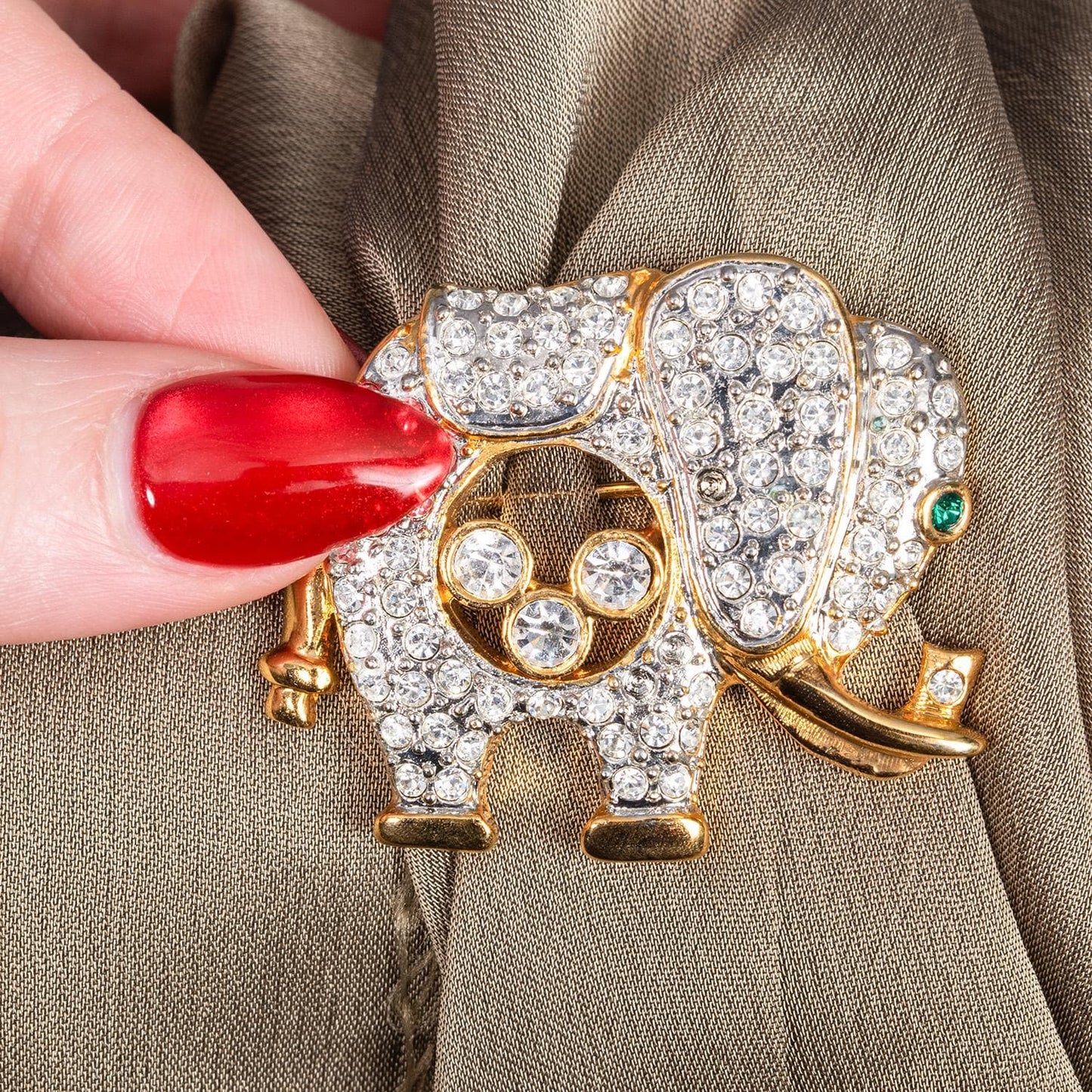 Vintage Women's Brooch Pin Elephant Clear Crystals & Emerald Eye Good Luck Only One Available