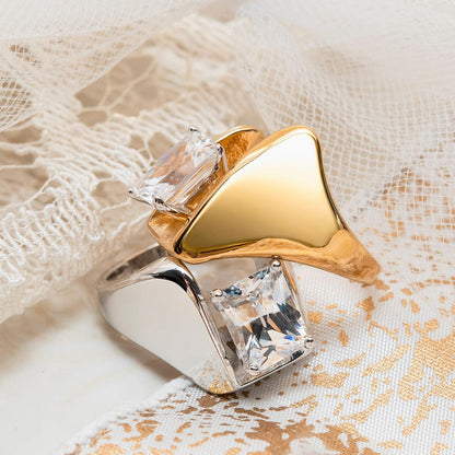 Vintage 18KT White Gold Electroplated Cubic Zirconia Ring 4 CT Solitaire Emerald Cut Women's Statement Ring