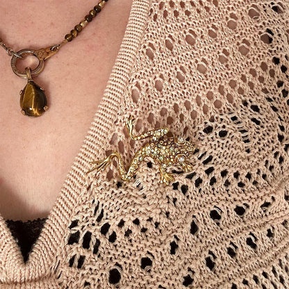 Vintage Oscar de la Renta Fancy Frog Brooch Gold Pin Luxury Designer Jewelry Womans