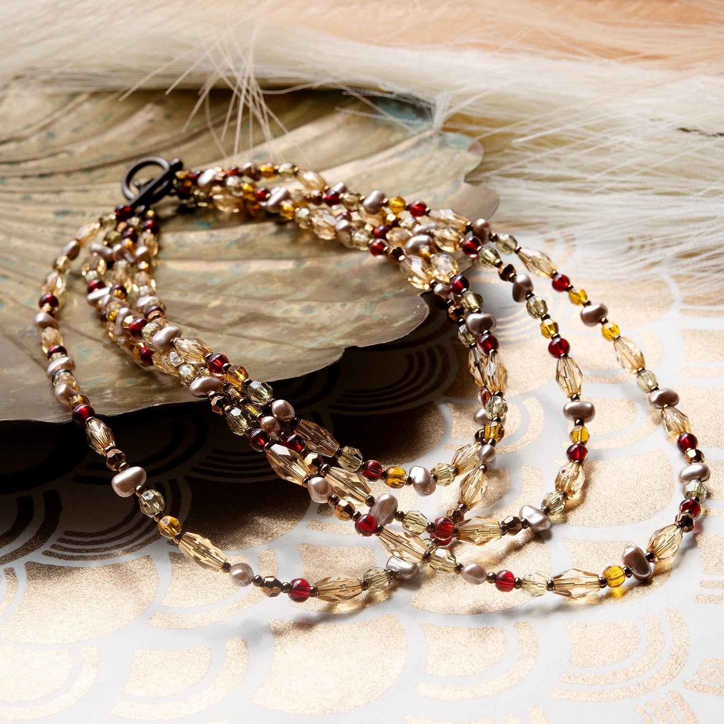 Vintage Oscar De La Renta Freshwater Pearl with Glass and Resin Beads. Antique Jewelry Designer Jewelry