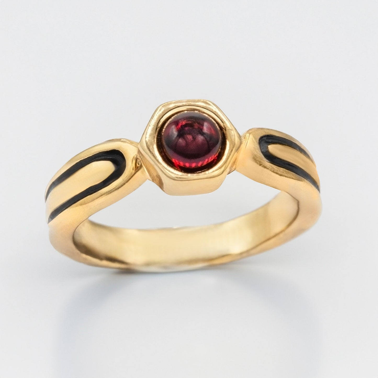 Vintage Ring Ruby Cabochon 18kt Gold Electroplated Antique Woman's Ring