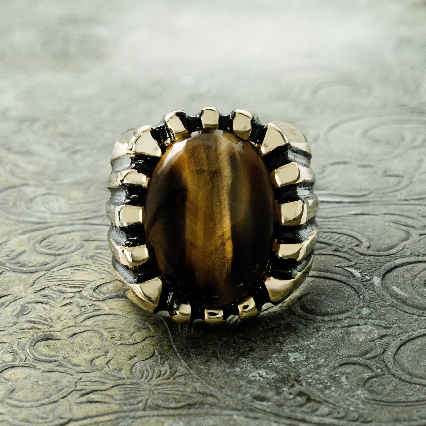 Vintage 1980s Mens Genuine Cabochon Tiger Eye 18kt Gold Plated Ring Made in USA