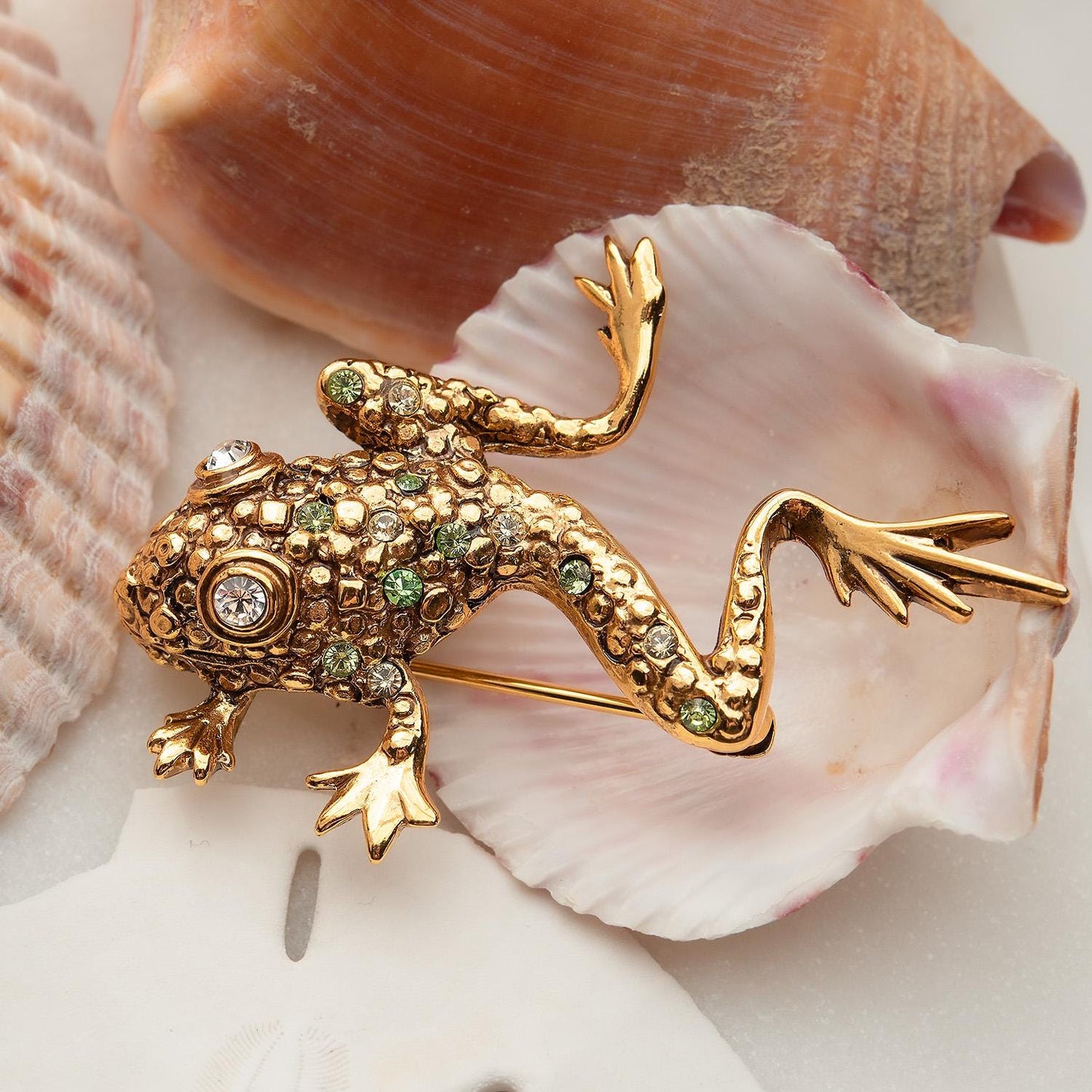 Vintage Oscar de la Renta Fancy Frog Brooch Gold Pin Luxury Designer Jewelry Womans