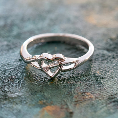 Vintage 1980s Heart 18kt White Gold Electroplated Ring Made in USA