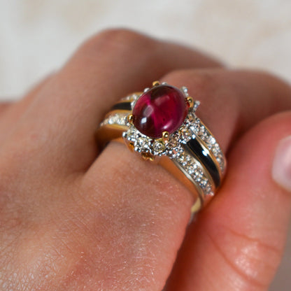 Vintage Ring 1980s Ruby Cabochon Crystal Stone Surrounded by Clear Crystals and Black Enamel Womens Antique Ring