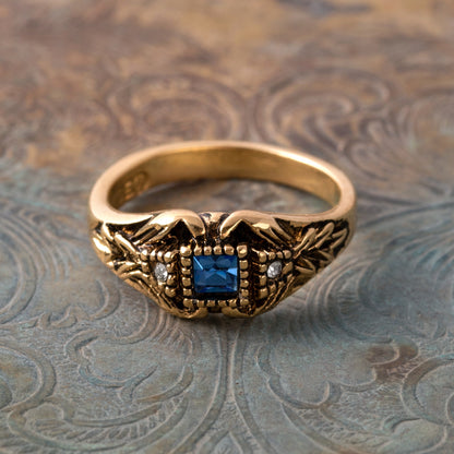 Vintage Blue Topaz and Clear Crystal Ring18k Antique Yellow Gold