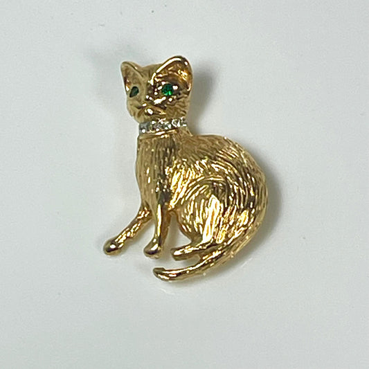 Hand Crafted Fancy Cat Pin Clear and Emerald Austrian Crystal Eyes Antique Brooch for Women Gold Plated Gift for Women Lapel Pin Kitten