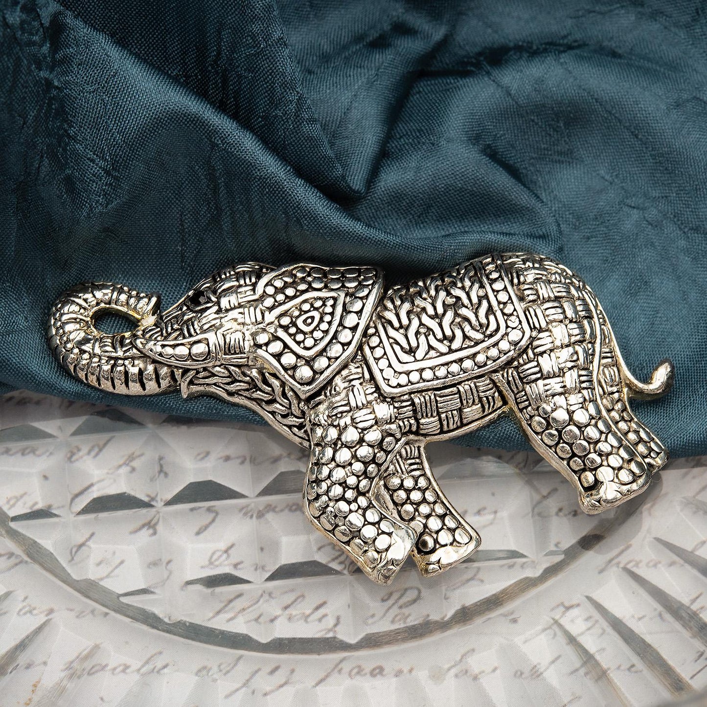 Vintage Women's Brooch Pin Antique Silver Plated Elephant with Black Crystal Eye Good Luck Only One Available