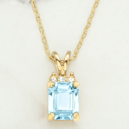 Vintage Aquamarine and Clear Crystal Women's Jewelry Pendant Necklace Made in the USA #N996-AYG