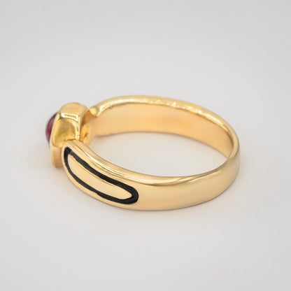 Vintage Ring Ruby Cabochon 18kt Gold Electroplated Antique Woman's Ring
