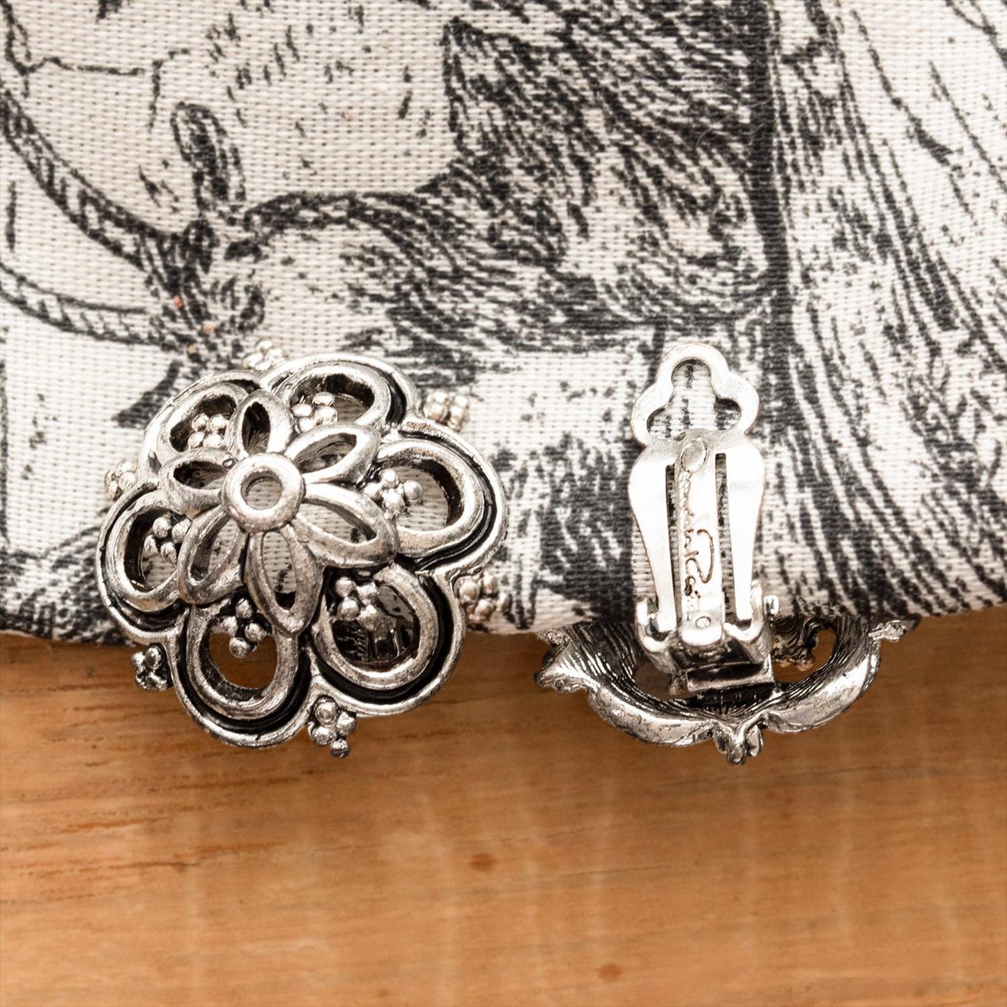 Vintage Oscar de la Renta Clip Earrings Antique White Gold Dome Designer With Logo