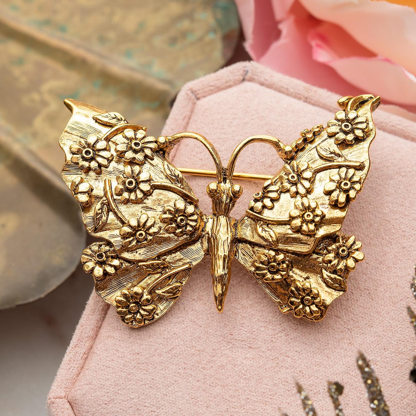 Vintage Oscar de la Renta Butterfly Brooch Gold Pin Luxury Designer Jewelry Womans