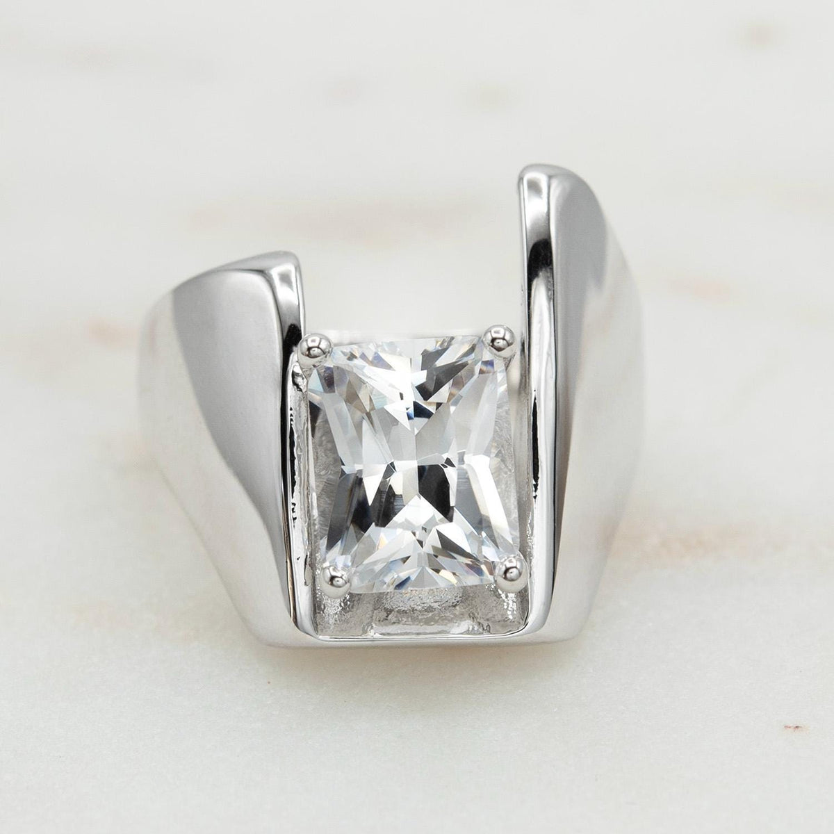 Vintage 18KT White Gold Electroplated Cubic Zirconia Ring 4 CT Solitaire Emerald Cut Women's Statement Ring