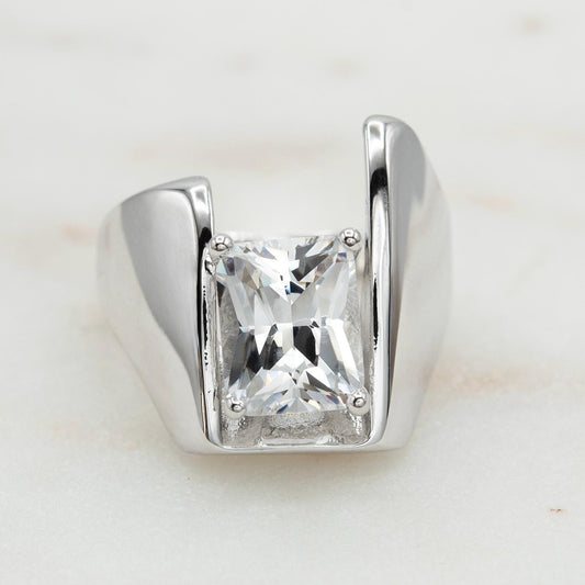 Vintage 18KT White Gold Electroplated Cubic Zirconia Ring 4 CT Solitaire Emerald Cut Women's Statement Ring