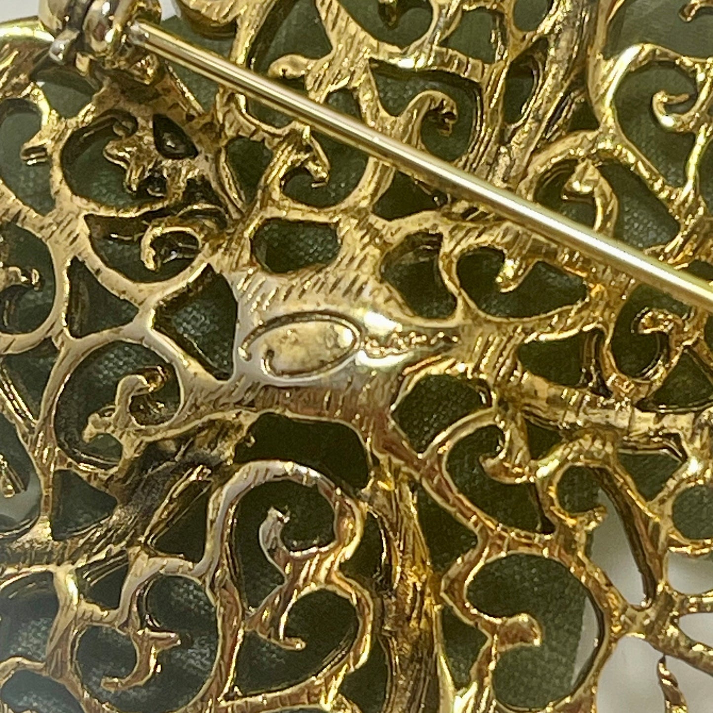 Oscar de la Renta Vintage Pin Antique Designer Gold Brooch for Women Ornate Flower Bouquet Limited Stock