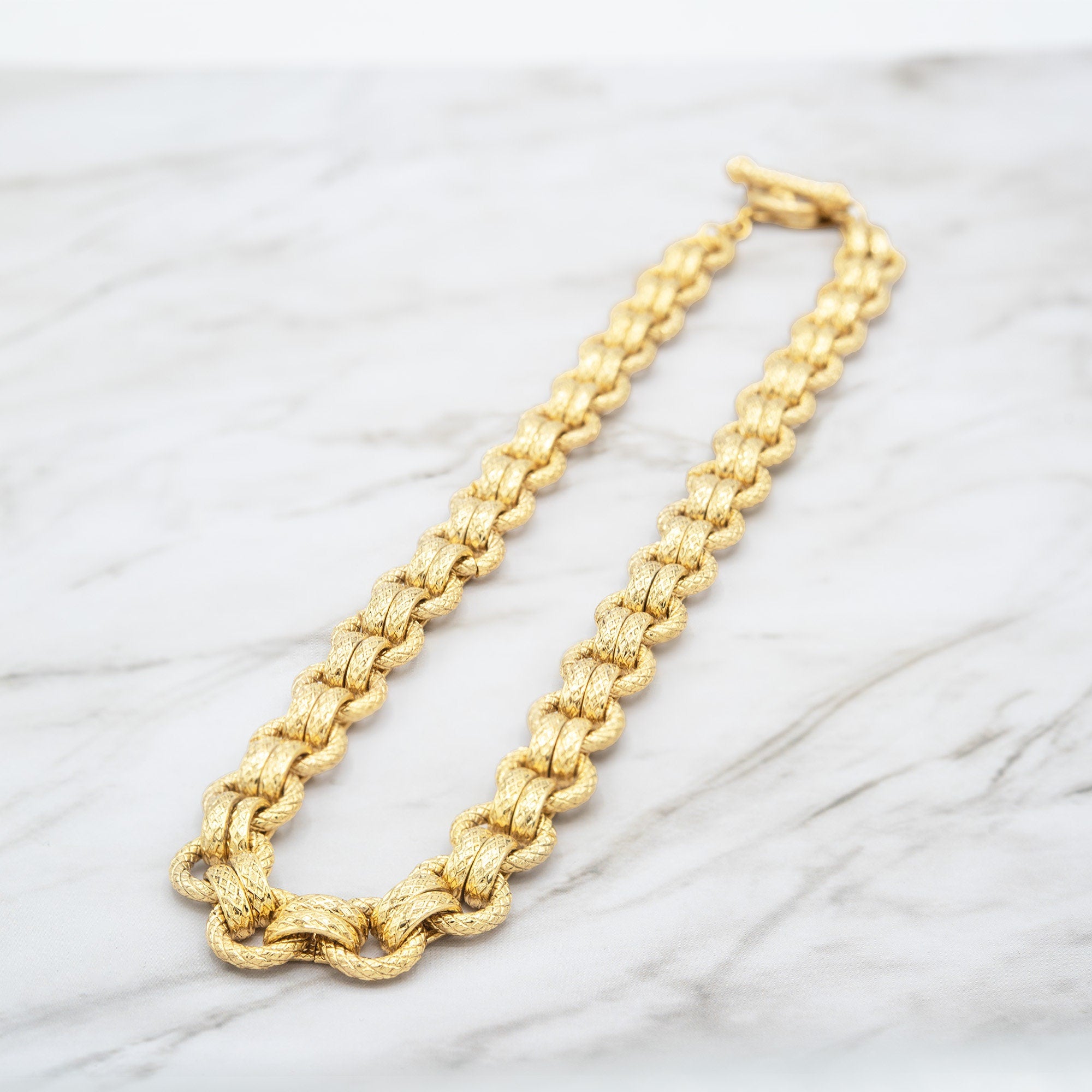 Vintage Oscar de la Renta Linked 18