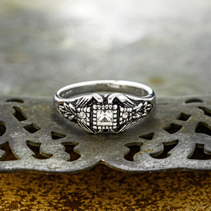 Vintage Ring set with Clear Austrian Crystals Antiqued 18k White Gold Electroplated R1518