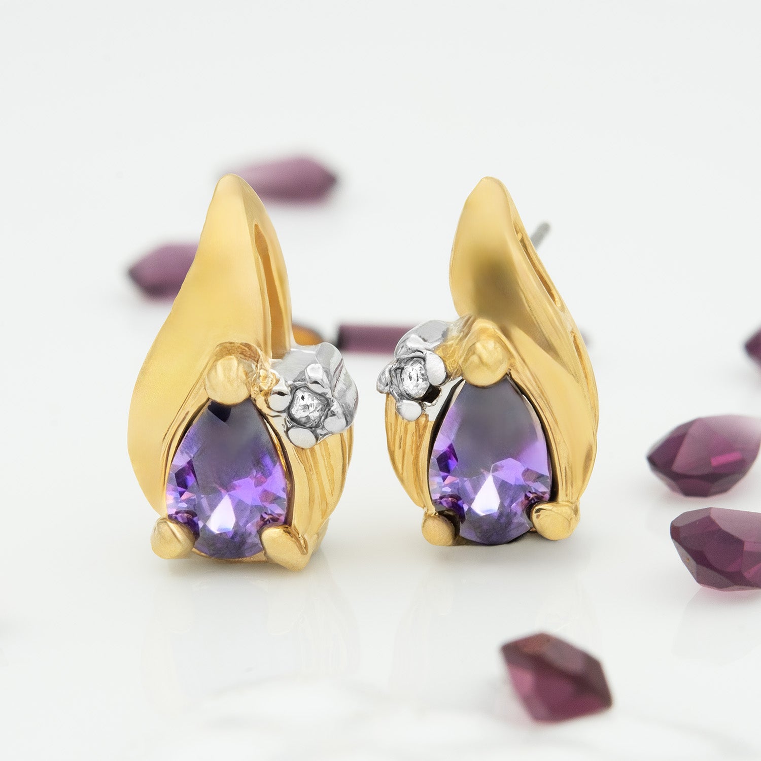 Vintage 18K Gold Electroplated Cubic Zirconia Amethyst Post Earrings jewelry image 1