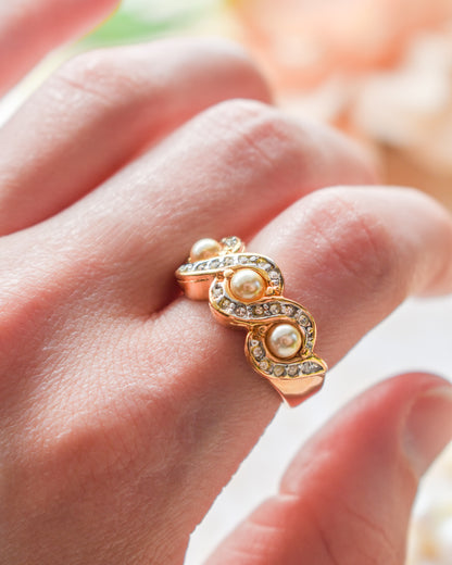 Women's Vintage Ring Pearl or Multi Color Emerald, Sapphire, Ruby Crystal Cocktail Band Ring