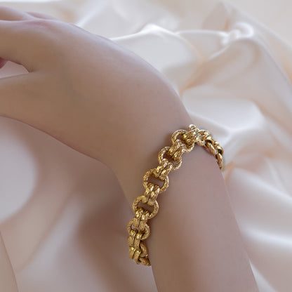 Vintage Oscar De La Renta Yellow or White Gold Tone 8-1/2 Inch Textured Links Bracelet