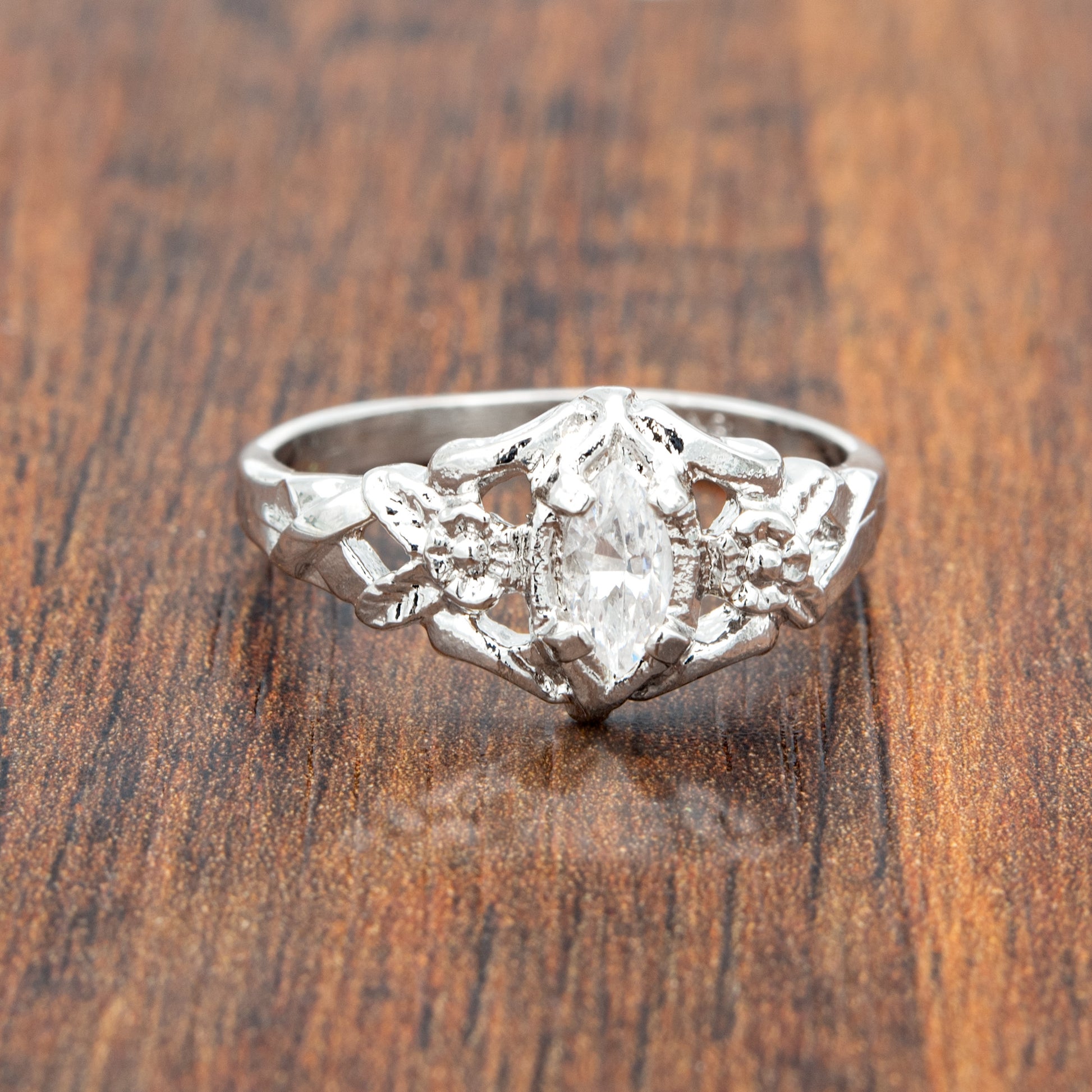 Vintage Light Topaz Austrian Crystal Marquise Ring - 18k Gold Electroplated - Made in USA jewelry image 1
