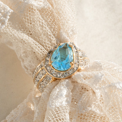 Vintage Ring 1980s Ring Austrian Crystals 18k Gold Electroplated Womens Statement Birtstone Ring