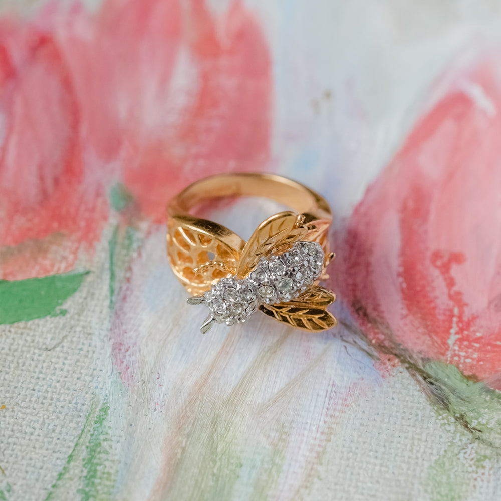 Abee Austrian Crystal Bee Ring