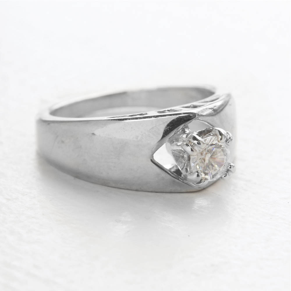 Vintage Ring Austrian Crystal 18k White Gold Electroplated Engagement Ring