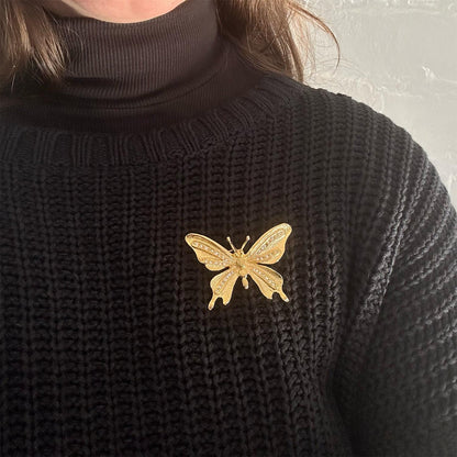 Women's Vintage Butterfly Brooch Pin Austrian Crystals Antique Style Gold Plated