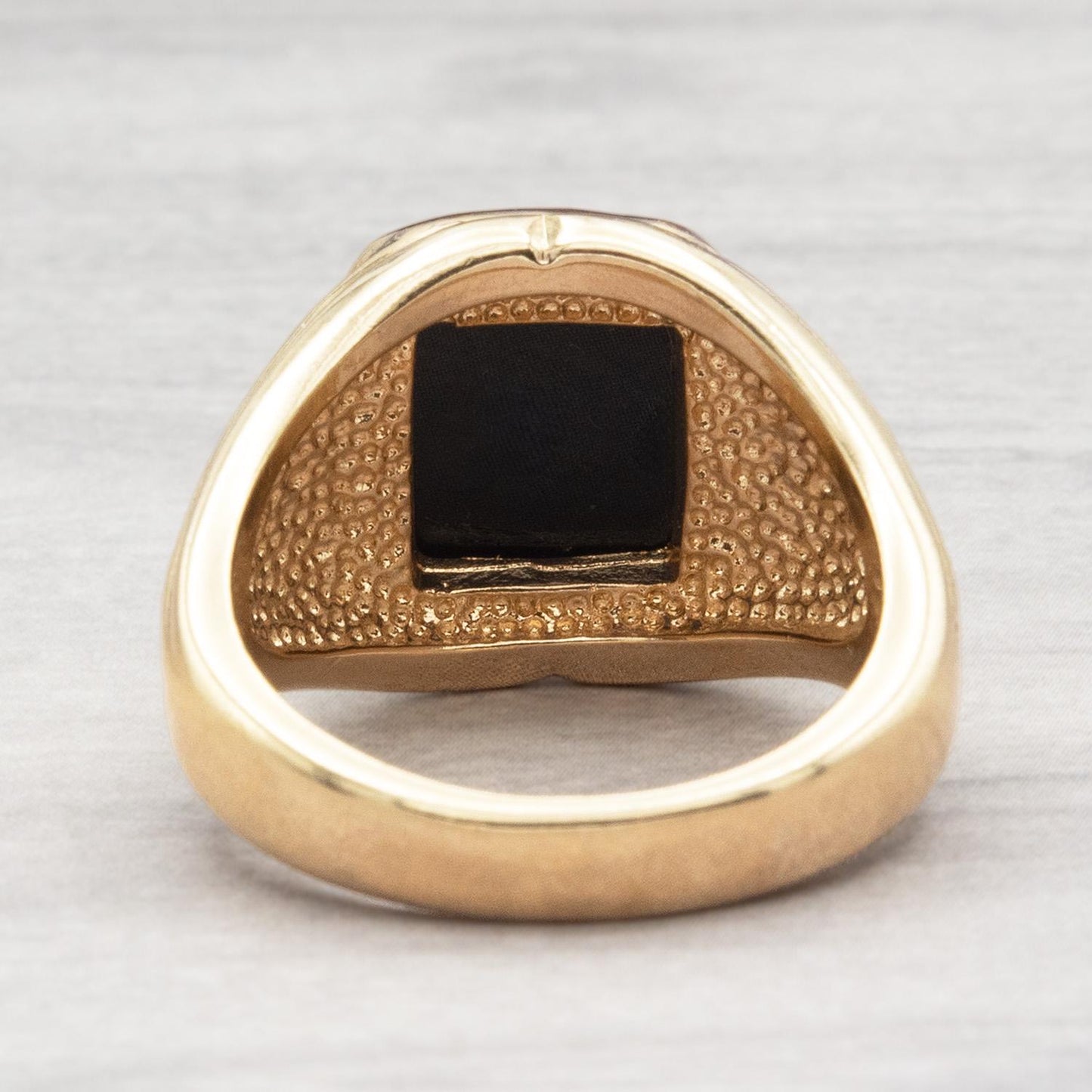 Vintage Ring 1980s Mens Black Onyx 18kt Gold Electroplated Ring Unisex Jewelry Gift for Men Dad Husband Father's Day Gift Men's Rings