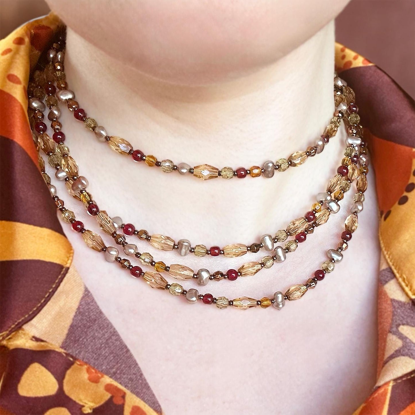 Vintage Oscar De La Renta Freshwater Pearl with Glass and Resin Beads. Antique Jewelry Designer Jewelry