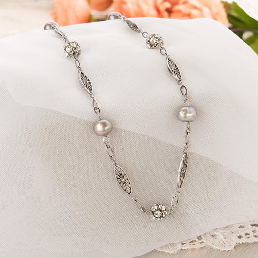 Women's Vintage Oscar De La Renta Freshwater Pearl Necklace White Gold Plated Dangle Jewelry