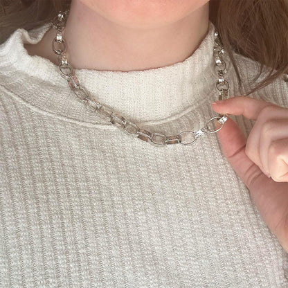 Womens Vintage Oscar De La Renta Stamped Gold 18 Inch Textured Link Girls Chunky Necklace Designer Antique Vintage Estate Jewelry