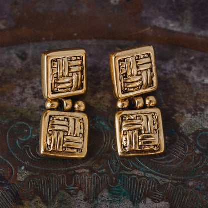 Vintage Oscar de la Renta Signed Gold Plated Dangle Earrings