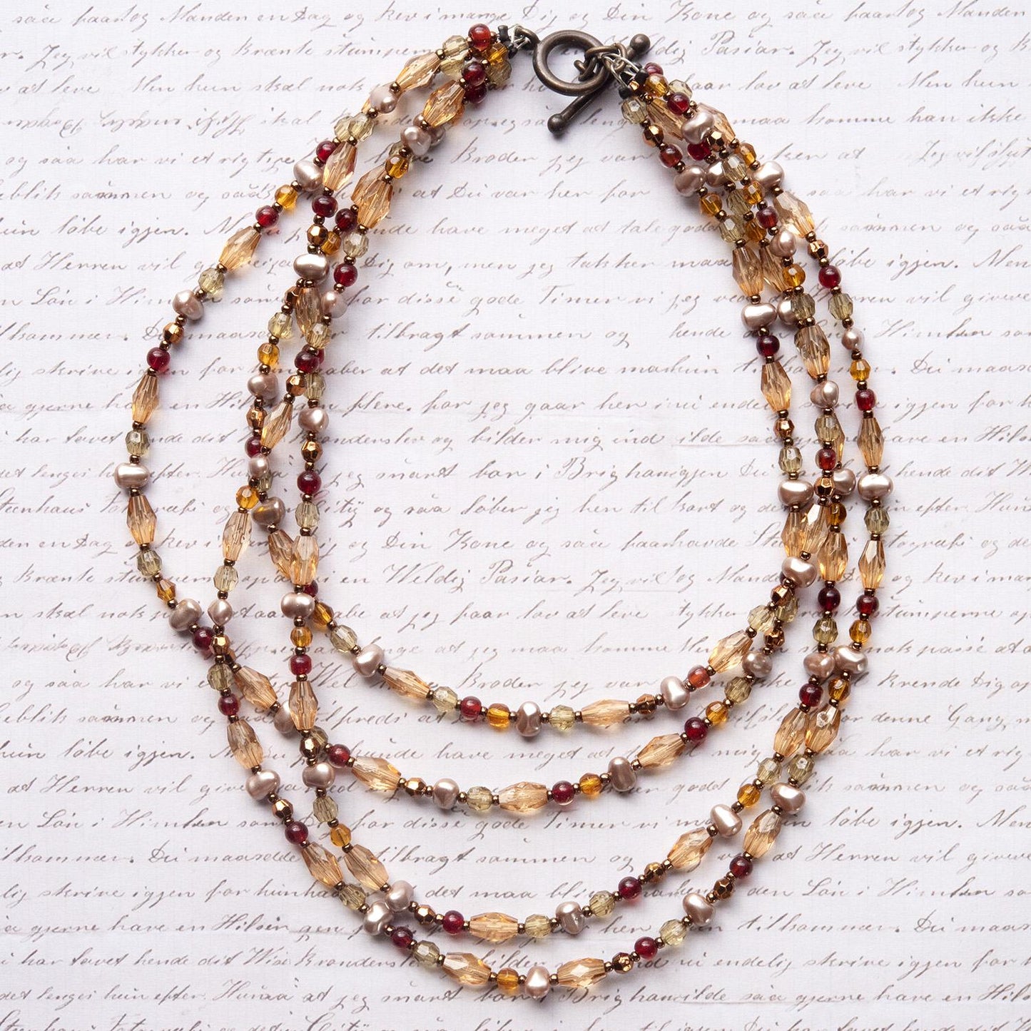 Vintage Oscar De La Renta Freshwater Pearl with Glass and Resin Beads. Antique Jewelry Designer Jewelry