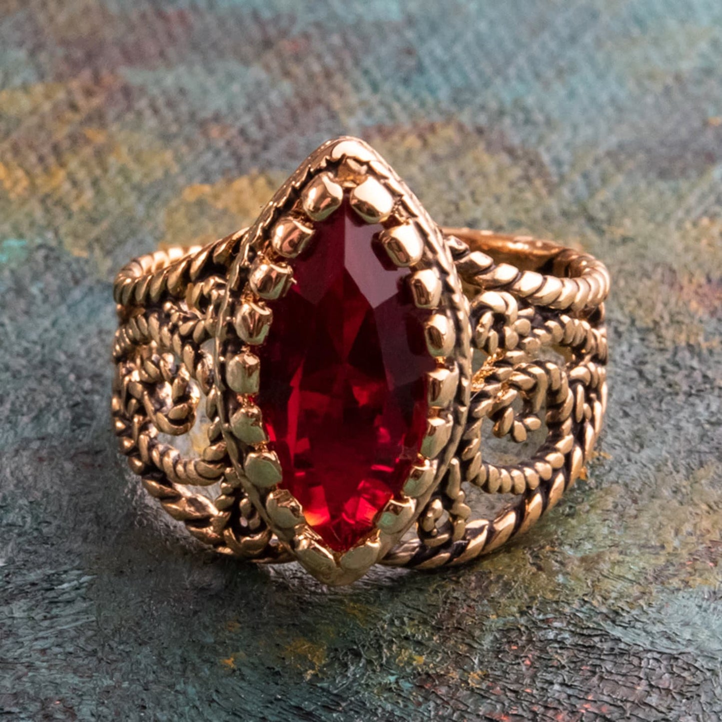 Vintage Edwardian Style Filigree Ring with Ruby Red Austrian Crystal – 18k Gold Electroplated jewelry image 1