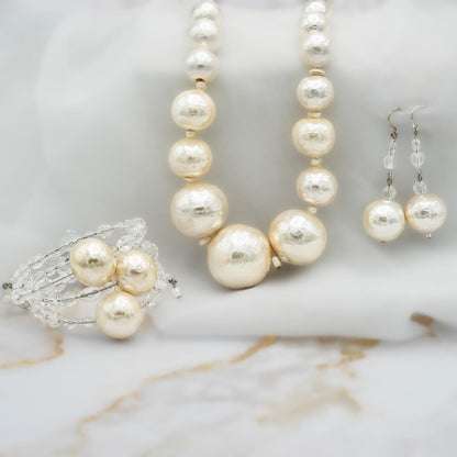 Vintage Oscar De La Renta Faux Pearl Necklace Antique Elegant Lightweight Graduated Pearl Ball Freshwater Pearls 22 Inches Women's Pearls
