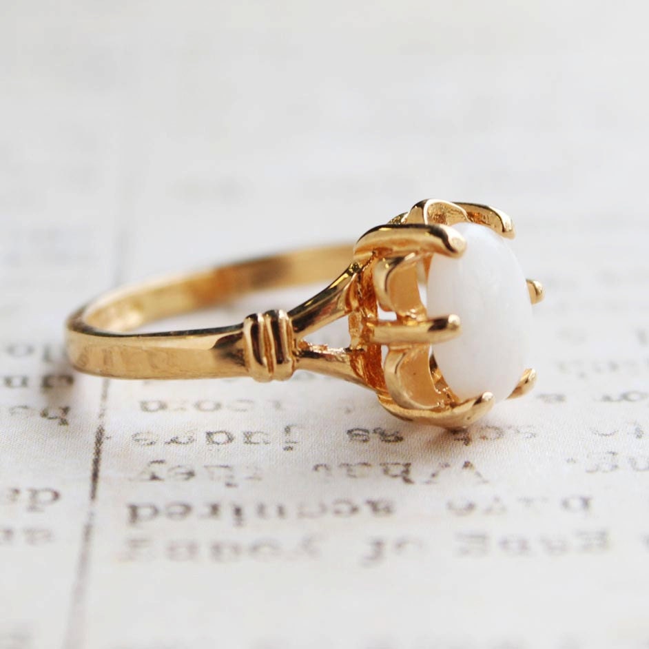 Vintage 1970s Genuine Opal Solitaire Ring - 18k Yellow Gold Electroplated - Made in USA jewelry image 1