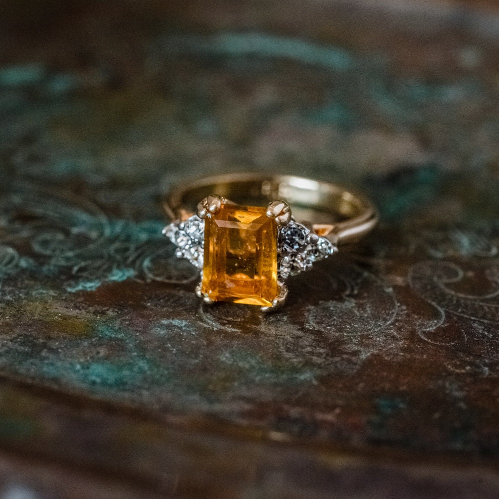 Vintage 1980s Light Topaz Emerald Cut Austrian Crystal Ring with Clear Crystal Accents - 18k Yellow Gold Electroplated jewelry image 1