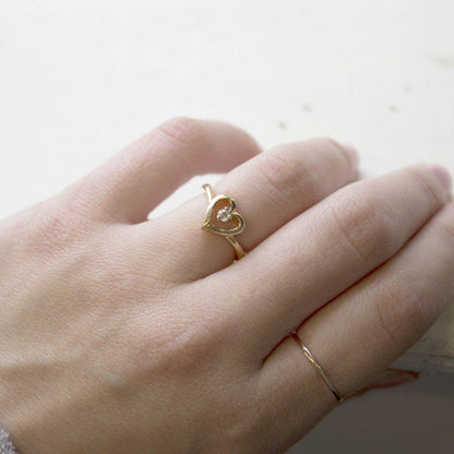 Vintage 1970s Amethyst Austrian Crystal Heart Ring - 18k Yellow Gold Electroplated - Made in USA jewelry image 1