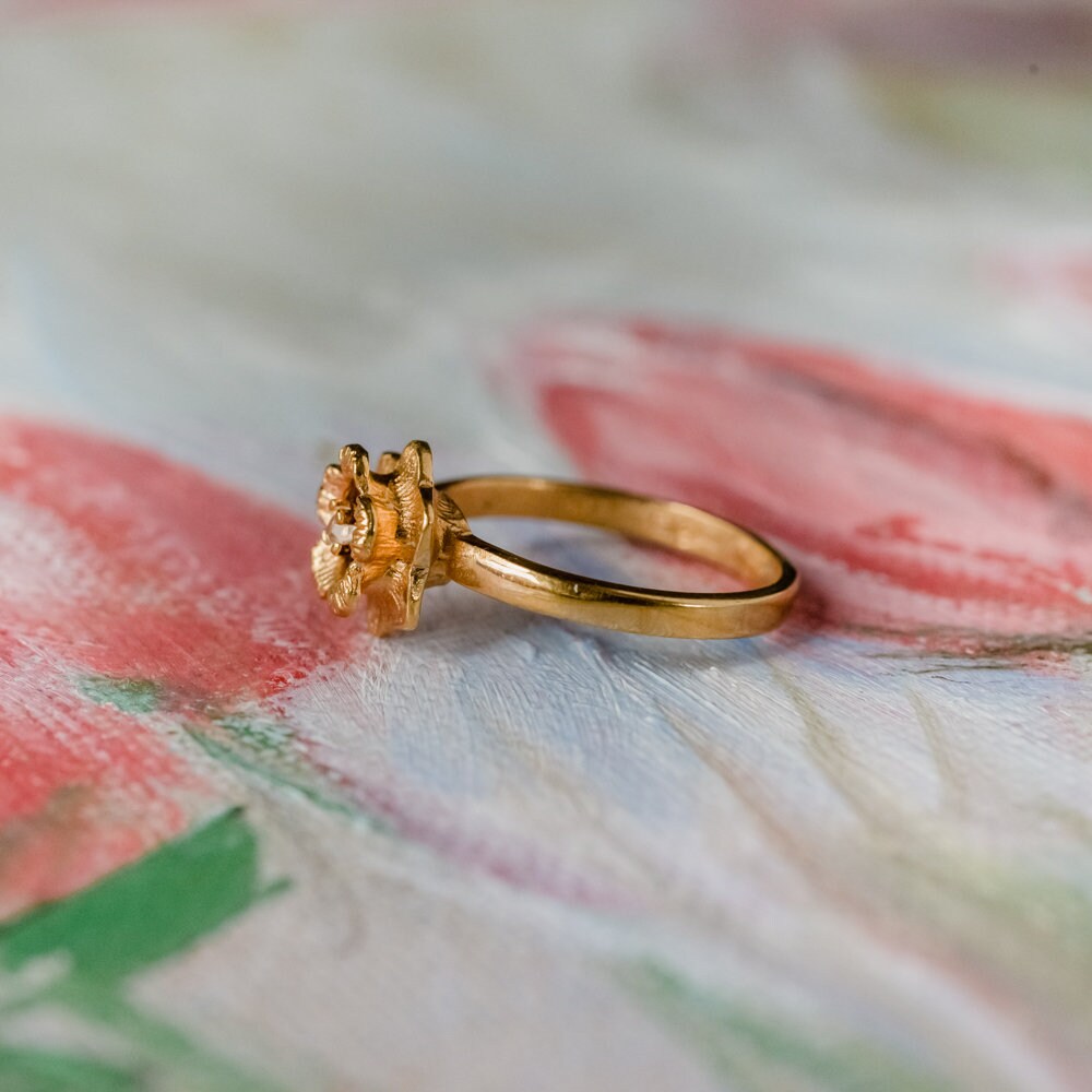 Vintage Flower Ring with Clear Austrian Crystal - 18k Gold Electroplated jewelry image 1