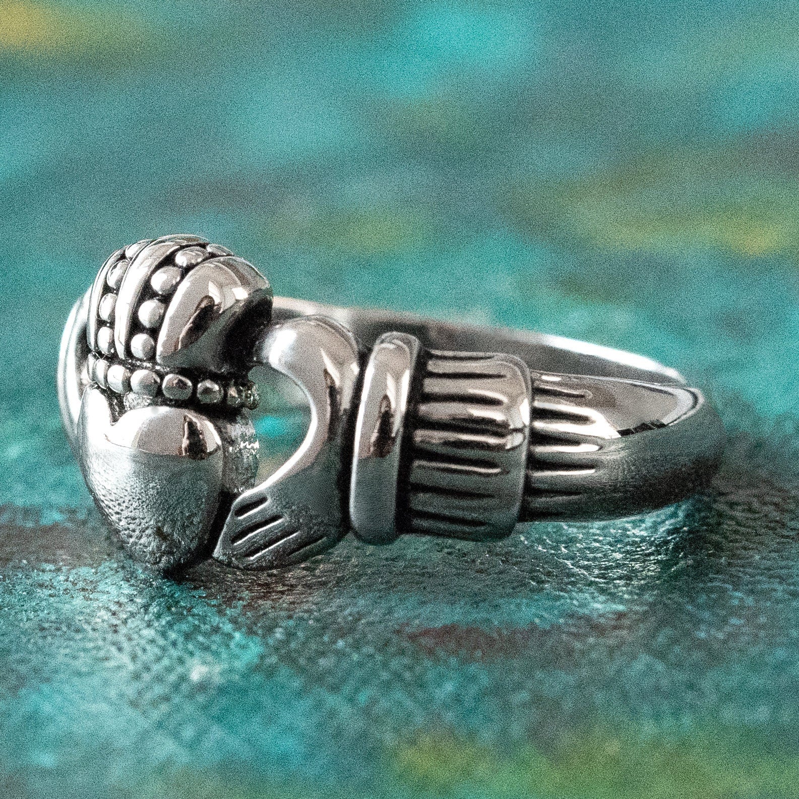 Vintage 1970s Irish Claddagh Ring - 18k White Gold Electroplated - Made in USA jewelry image 1