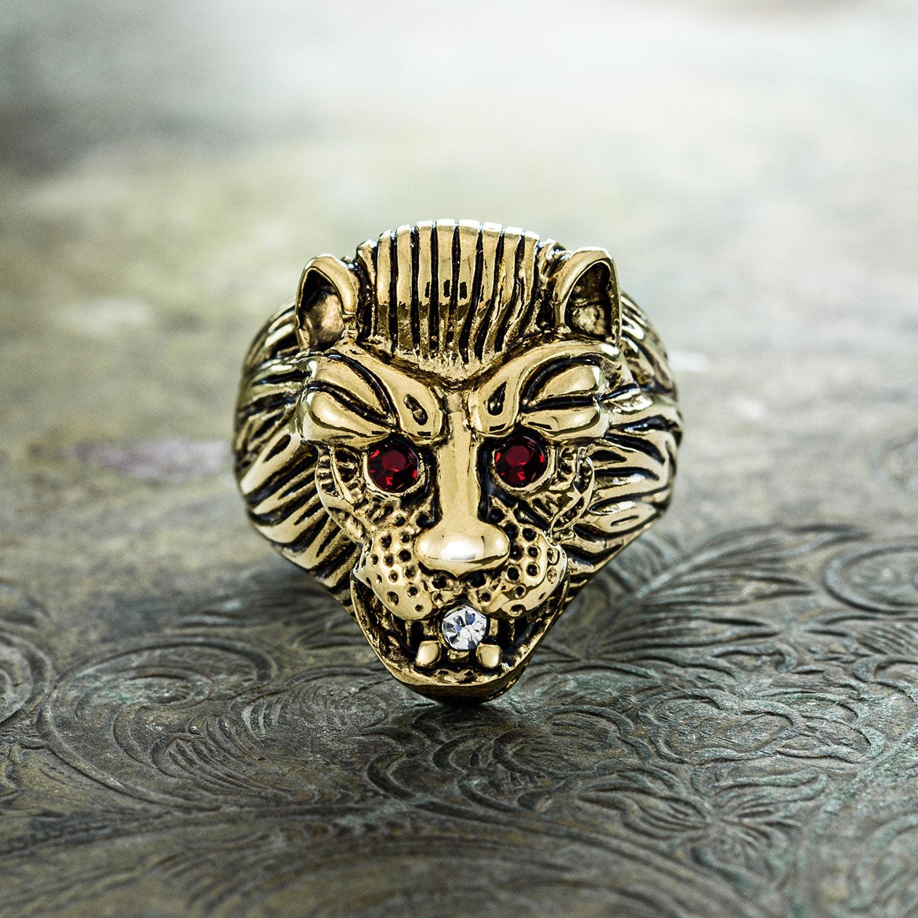 Vintage 18K HGE Gold Lion Head Ring with Ruby Red Eyes - Made in USA jewelry image 1