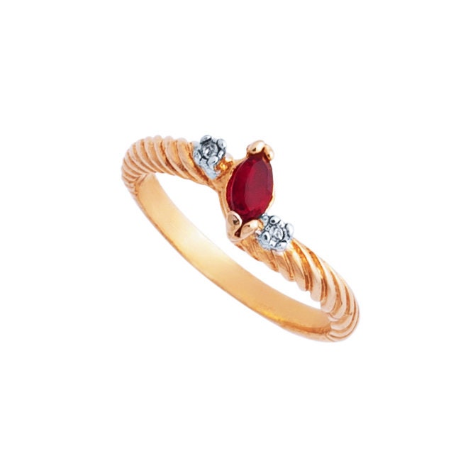 Vintage Dainty Ruby and Clear Austrian Crystal Ring – 18k Yellow Gold Electroplated – Made in USA jewelry image 1