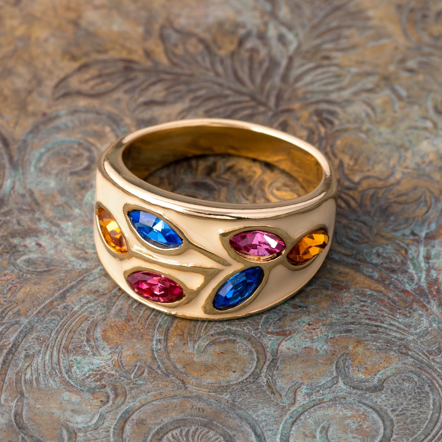 Vintage 1980s Cream Enamel Leaf Motif Band Ring with Multicolor Austrian Crystals - 18k Gold Electroplated jewelry image 1