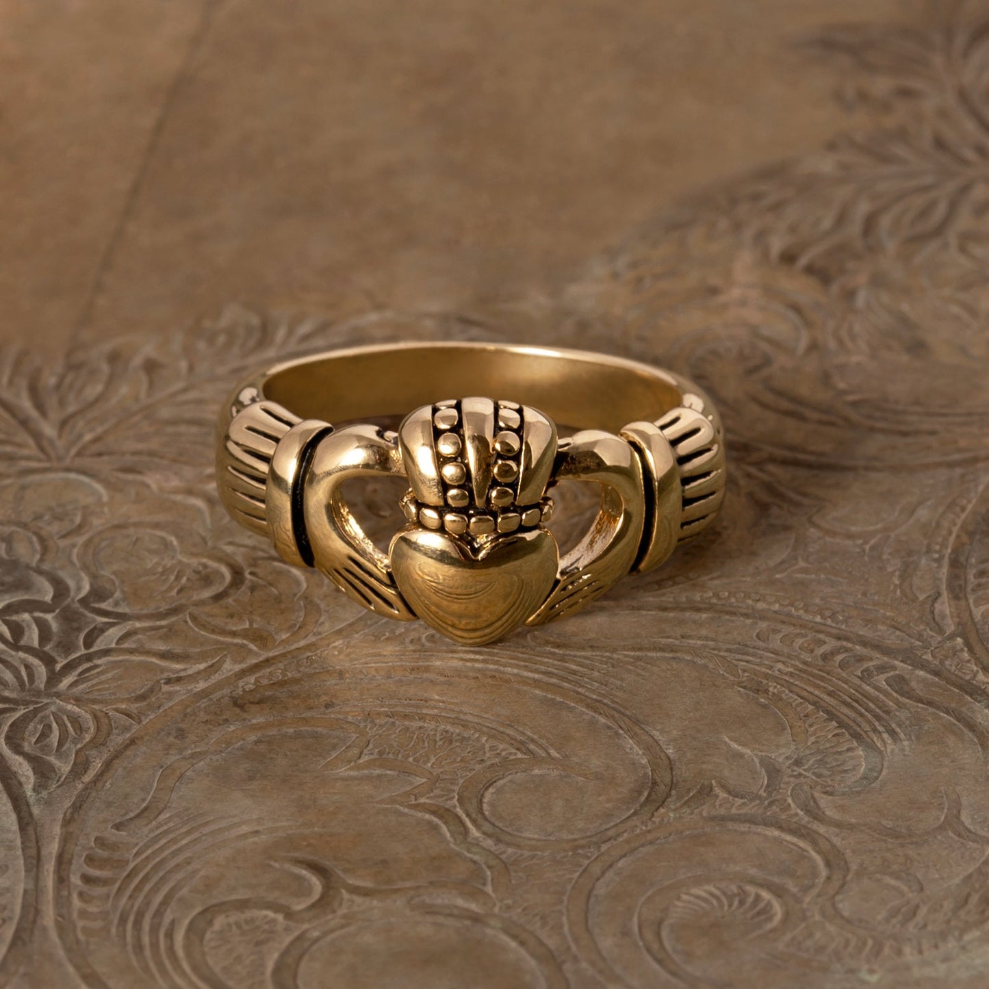 Vintage 1970s 18k HGE Antiqued Yellow Gold Electroplated Irish Claddagh Ring - Made in USA jewelry image 1