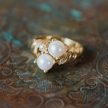Vintage 1970s White Glass Pearl and Austrian Crystal Ring - 18k Yellow Gold Electroplated - Made in USA jewelry image 1