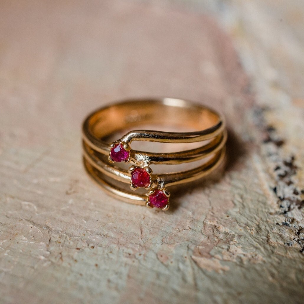 Vintage 1980s Genuine Ruby 18k Gold Electroplated Three-Stone Ring – Made in USA jewelry image 1