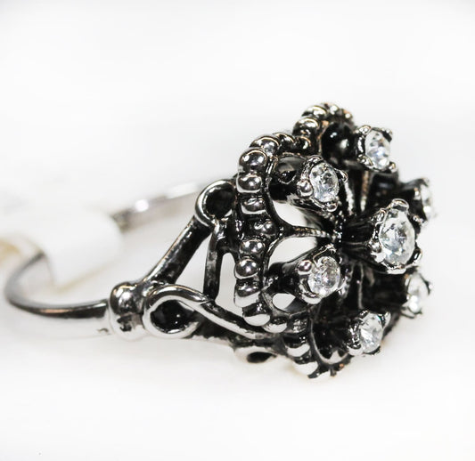 Vintage Filigree Ring with Clear Austrian Crystals - 18k White Gold Electroplated Antiqued Silver Tone jewelry image 1