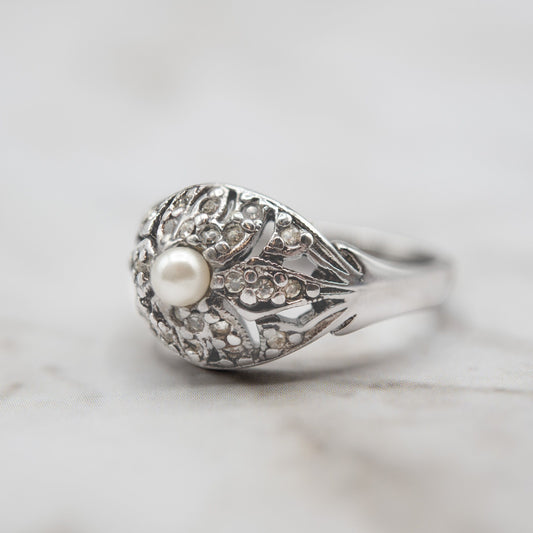 Vintage 1970s Edwardian Style 18k White Gold Electroplated Princess Ring with Austrian Crystals and Glass Pearl jewelry image 1